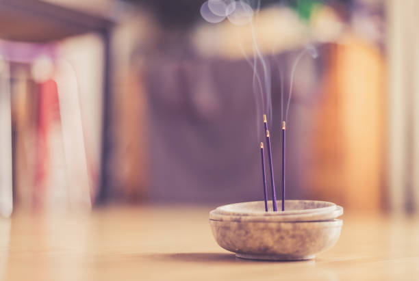 Best incense fragrances for festivals and puja